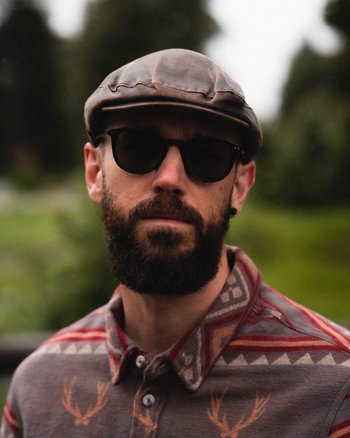 Joel O'Connor — Guitar / Vocals